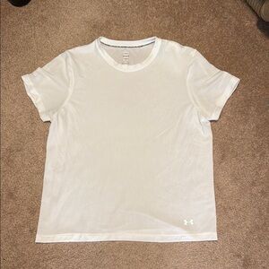 Under Armour White iso- chill Short Sleeve Tee